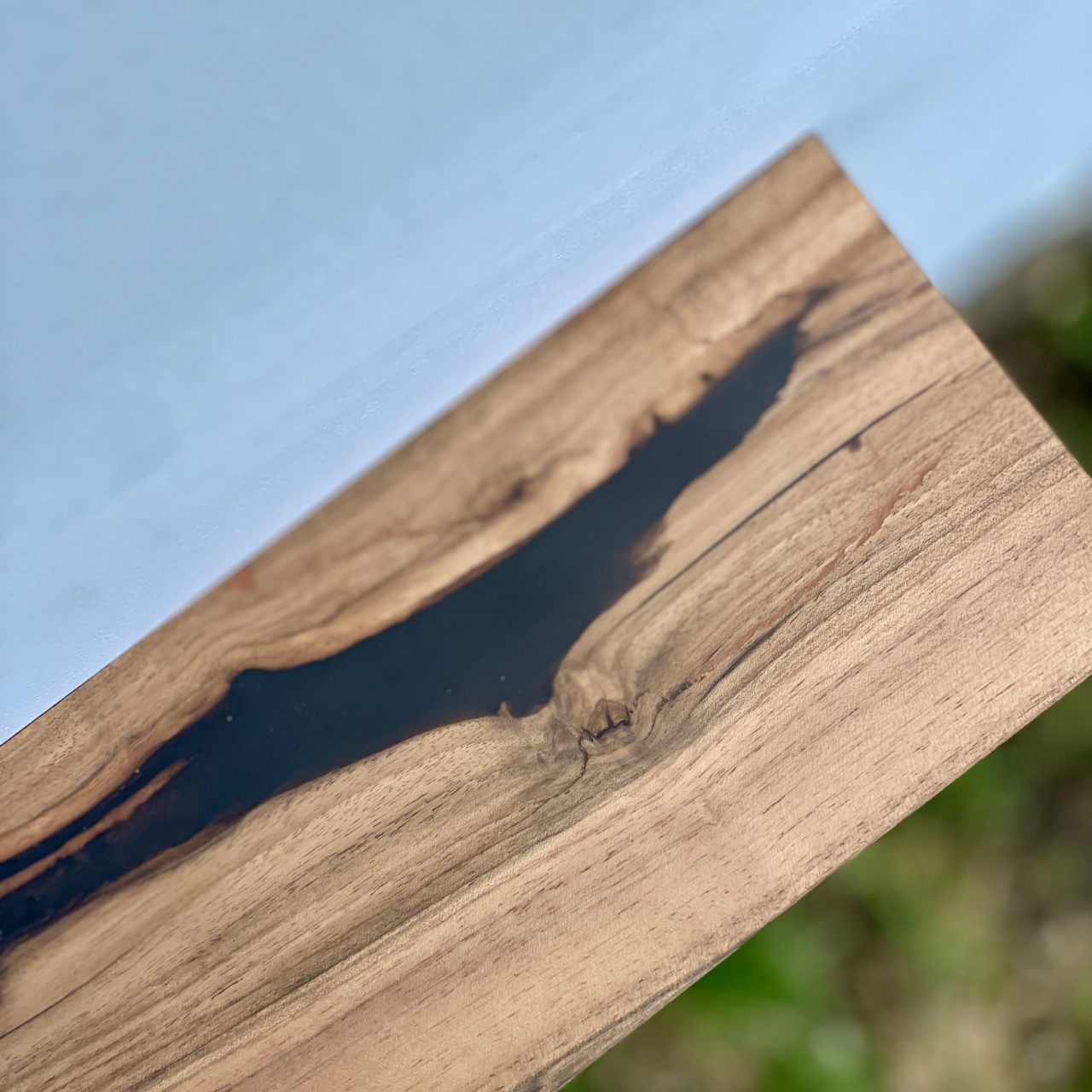 Плаваюча полиця Walnut Simplistic trimmed edge